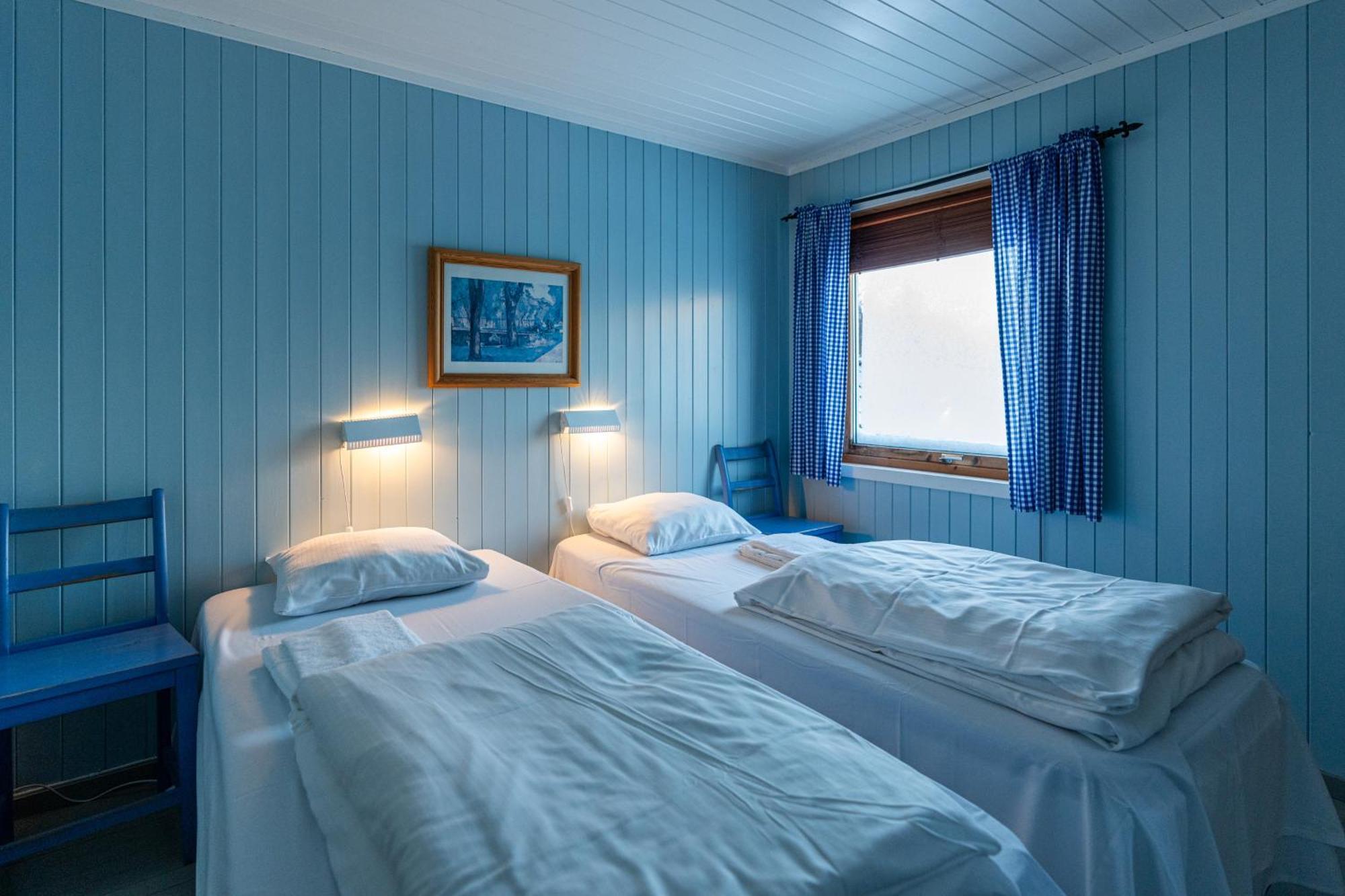 Hotel Henningsvaer Rorbuer Exterior foto