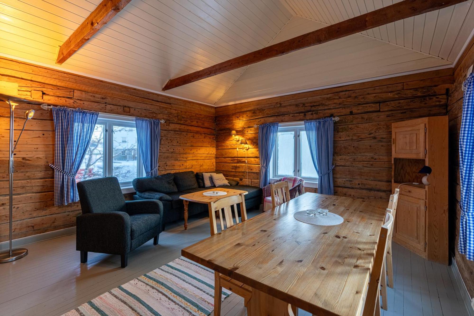 Hotel Henningsvaer Rorbuer Exterior foto